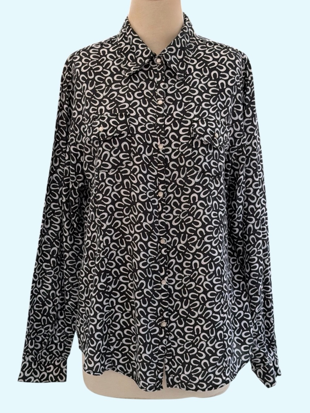 Desert Diva Horseshoe Print Long Sleeve Western Snap Button Front Black Shirt L